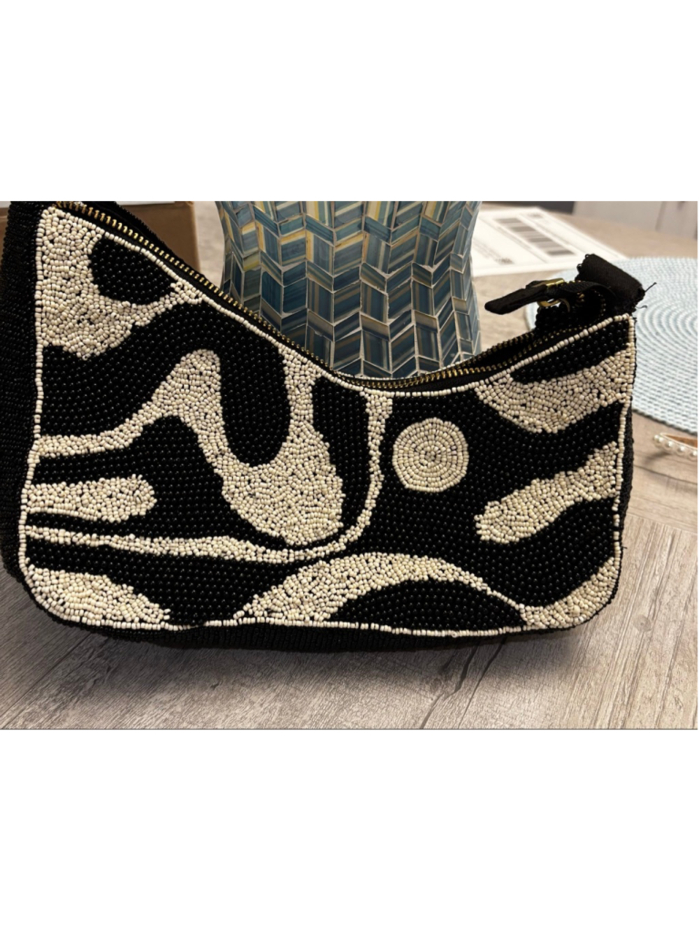 Anthropologie Shoulder Bag One Size Black White Beaded - Picture 2 of 5